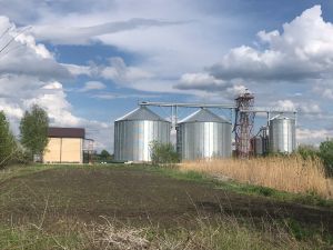 Фото елеватора Мічуріна+: компанія МАЕР. УКРАЇНСЬКА БОБОВА КОМПАНІЯ: Одеська область