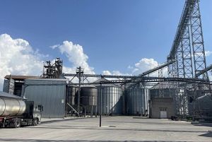 Фото елеватора Перлина Поділля: компанія Науково-виробнича Агрофірма Перлина Поділля: Хмельницька область