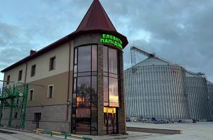 Фото елеватора Білобожницький елеватор Дзвін: компанія Приватне агропромислове підприємство Дзвін: Тернопільська область