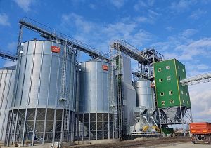 Фото елеватора Укрелітагро (Ізяславський елеватор): компанія VITAGRO: Хмельницька область