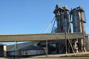 Фото елеватора Славгород-Агро: компанія Агро Індастріал Компані: Дніпропетровська область