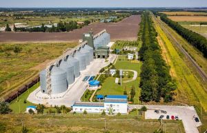 Фото елеватора Золотоніська філія НІБУЛОНа: компанія СП НІБУЛОН: Черкаська область