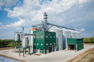 Фото елеватора Сварог-Буковина (Васкауцьке підзвітне ХПП): компанія Вест Груп: Чернівецька область