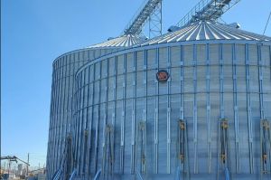 Фото елеватора Карлівський елеватор Надія: компанія Група компаній Зоря: Полтавська область
