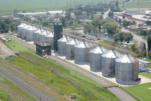 Фото елеватора Глобинська філія НІБУЛОНа: компанія СП НІБУЛОН: Полтавська область