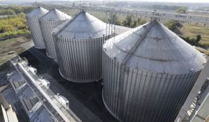 Фото елеватора АПК НОВААГРО (Великобурлуцький елеватор): компанія ГК НОВААГРО: Харківська область