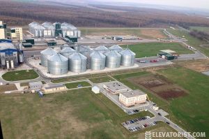 Фото елеватора Ладижинський елеватор Вінницька птахофабрика філія ВКВК: компанія МХП: Вінницька область