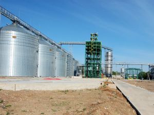 Фото елеватора Дистрибуційна компанія Агротех (УЛФ): компанія UkrLandFarming (УЛФ): Черкаська область