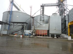 Фото елеватора Агро-Рось-Інвест: компанія Агро-Рось: Черкаська область