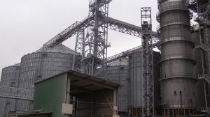 Фото елеватора Дніпровський крохмалепатоковий комбінат: компанія УКРПРОМІНВЕСТ-АГРО: Дніпропетровська область