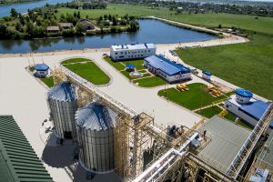 Фото елеватора Голопристанська філія НІБУЛОНа: компанія СП НІБУЛОН: Херсонська область